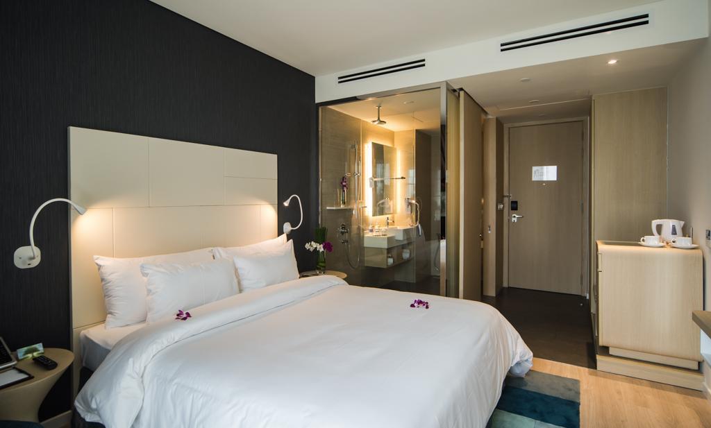 Liberty Saigon Riverside Hotel 4*