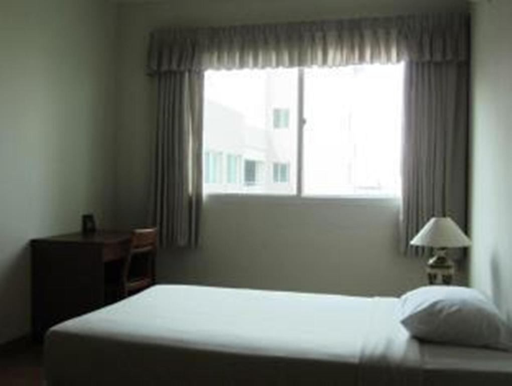 Apartment Hills Serviced
