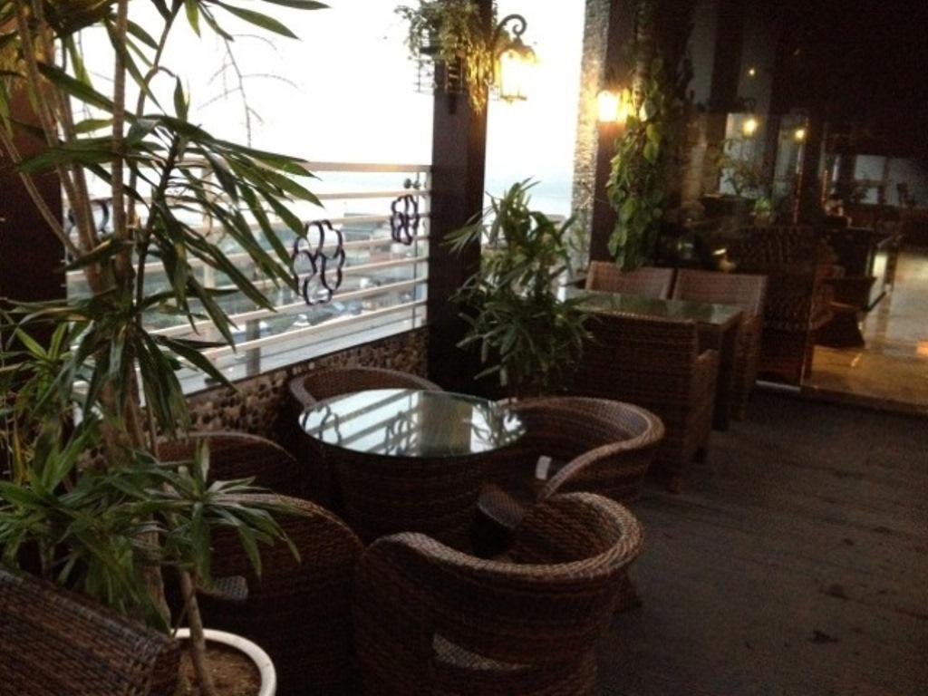 Hotel Lavender Garden Hotel