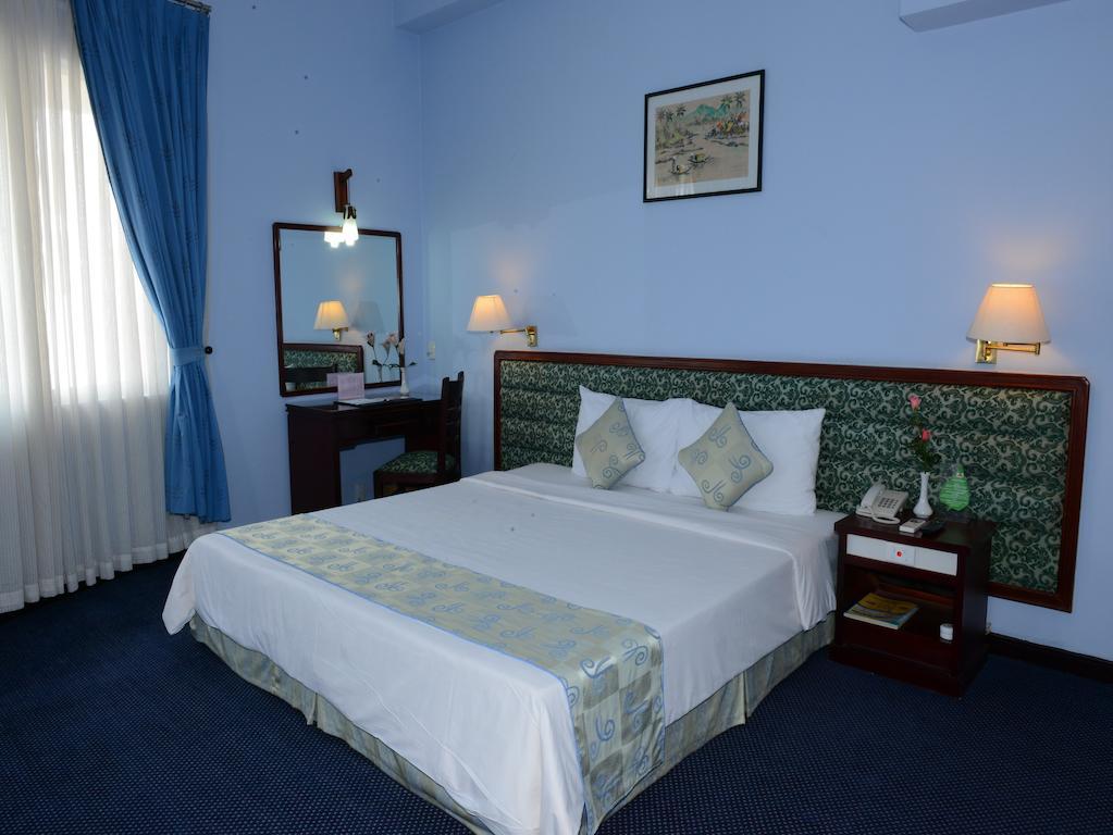 Khách sạn Thiên Hồng 3*
