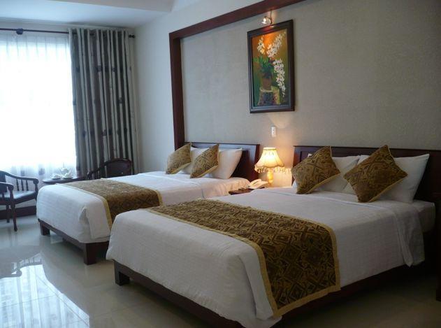 City Hotel 18 Luu Van Lang Ho Chi Minh City
