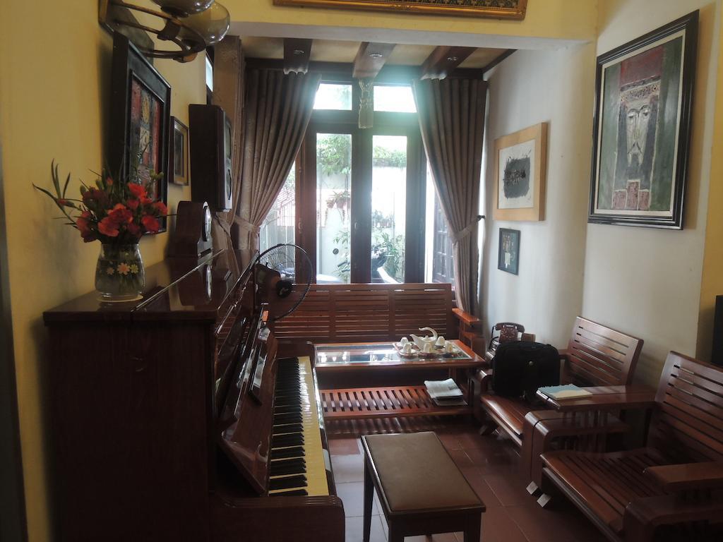 Hotel Hong Giao *