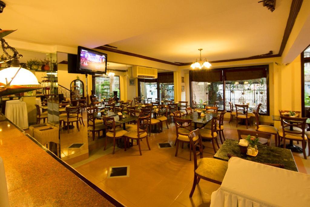 Royal Dragon Boutique Tan Binh Hotel 3*