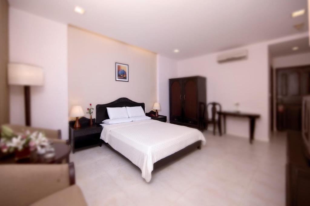 Royal Dragon Boutique Tan Binh Hotel Ho Chi Minh City