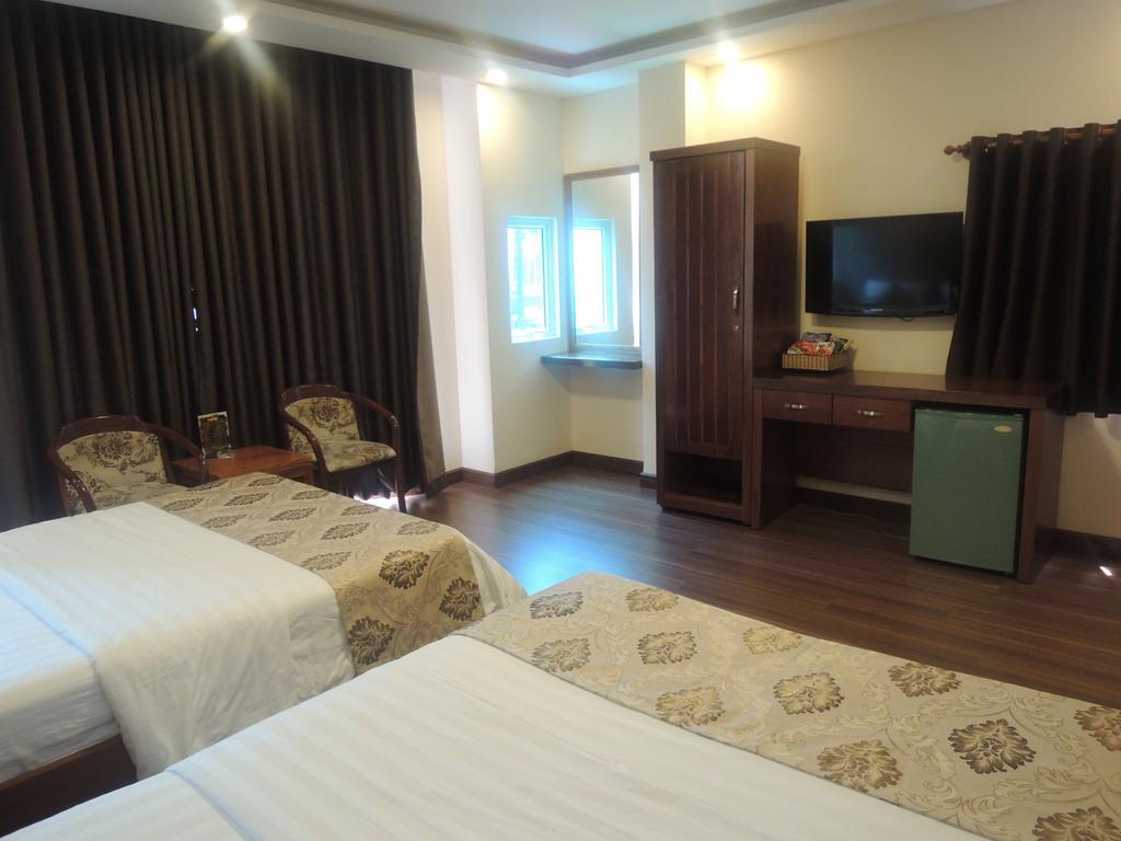 Hotel Van Phat *