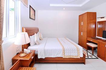 Hotel Tan Hoang Long District 5 3*