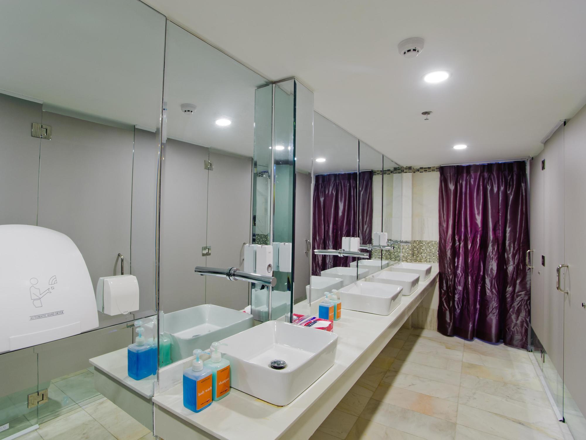 Hotel Hong Kong Kaiteki Ho Chi Minh City