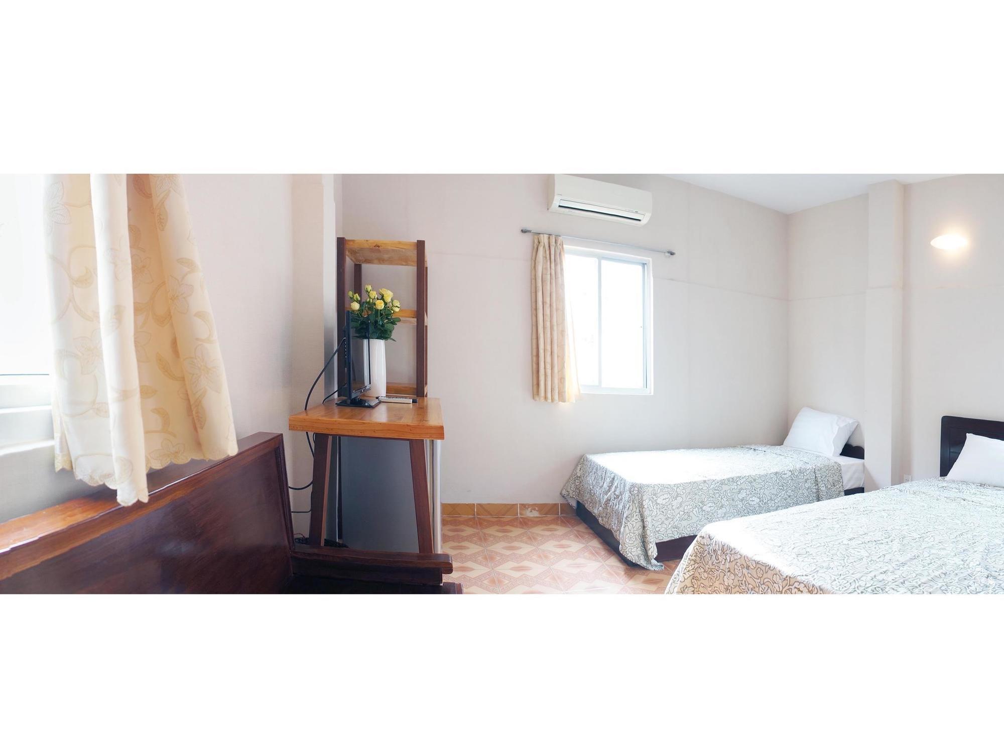 Hotel Yen's *