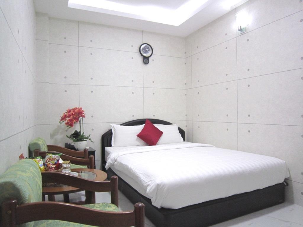 Hotel Sense Legend & 3*