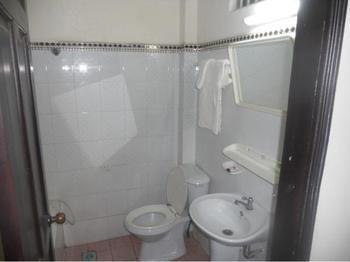 Hotel Hoa Thinh *