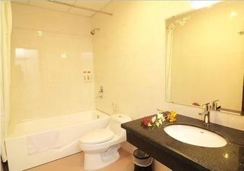 Reddoorz Ruby Star Truong Dinh 2* Ho Chi Minh City