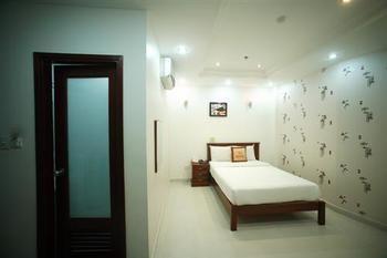 Hanz Vuong Quang Aparthotel