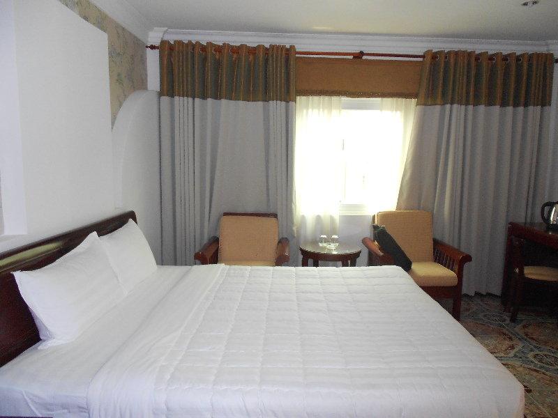 Cosmo 3* Ho Chi Minh City