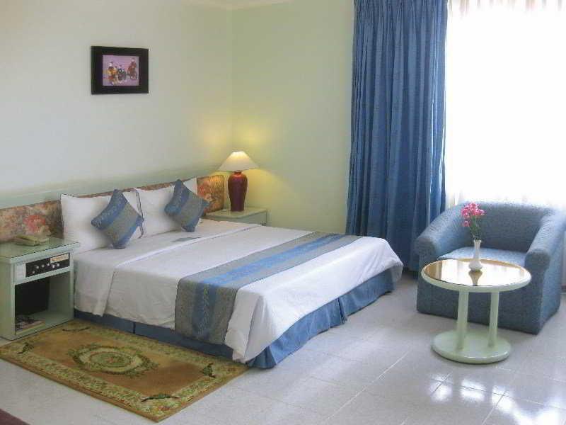 Hotel Bat 3*