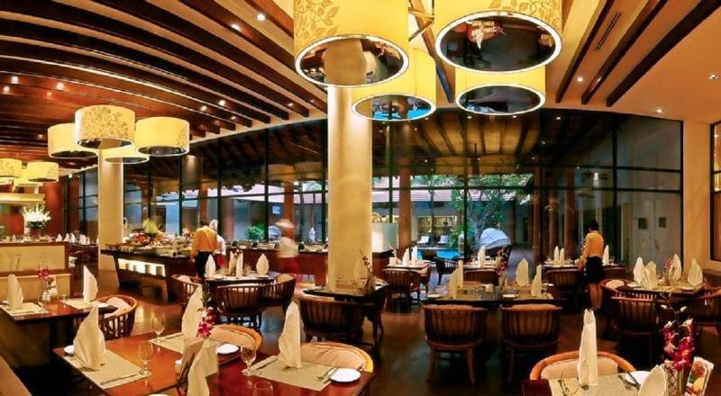 Parkroyal Saigon 4*