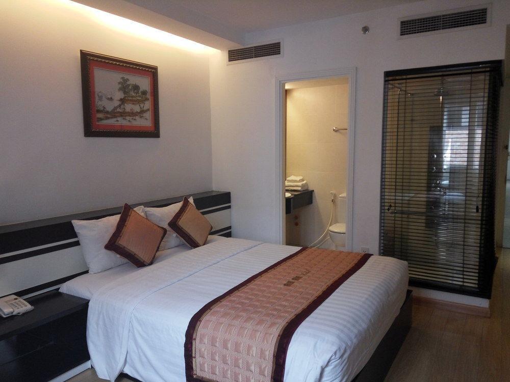 C Central Hotel Bui Vien Hotel 3*