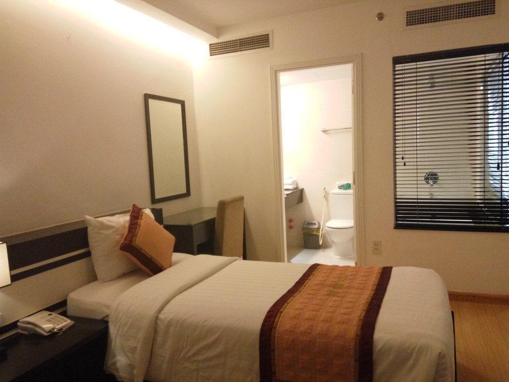 C Central Hotel Bui Vien Hotel 3*