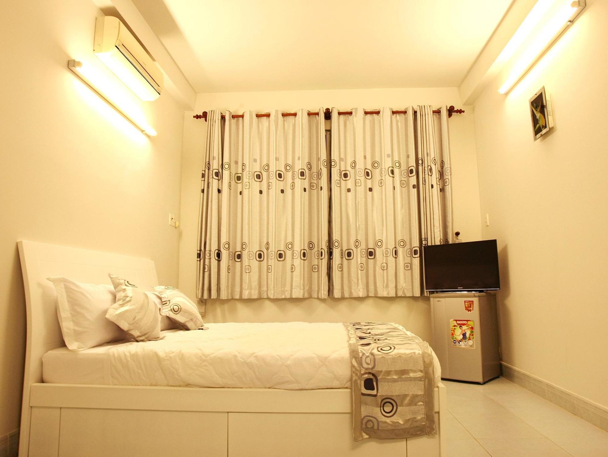 Leblanc Saigon Hotel 3*