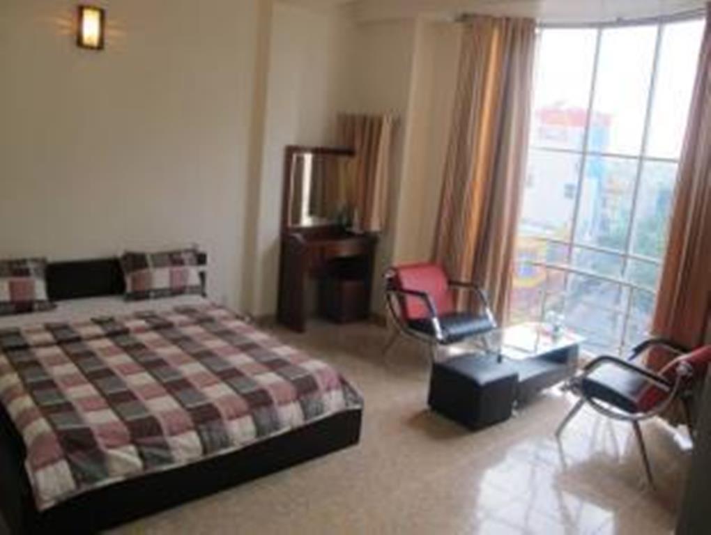 Van Phat Hotel *