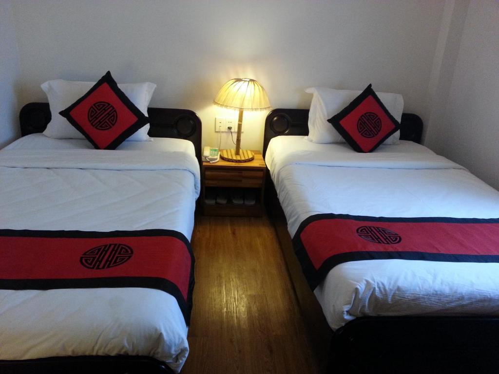 Hotel Pink Tulip