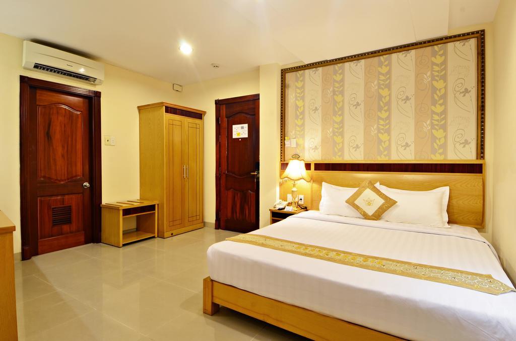 Hoang Phu Gia 3*