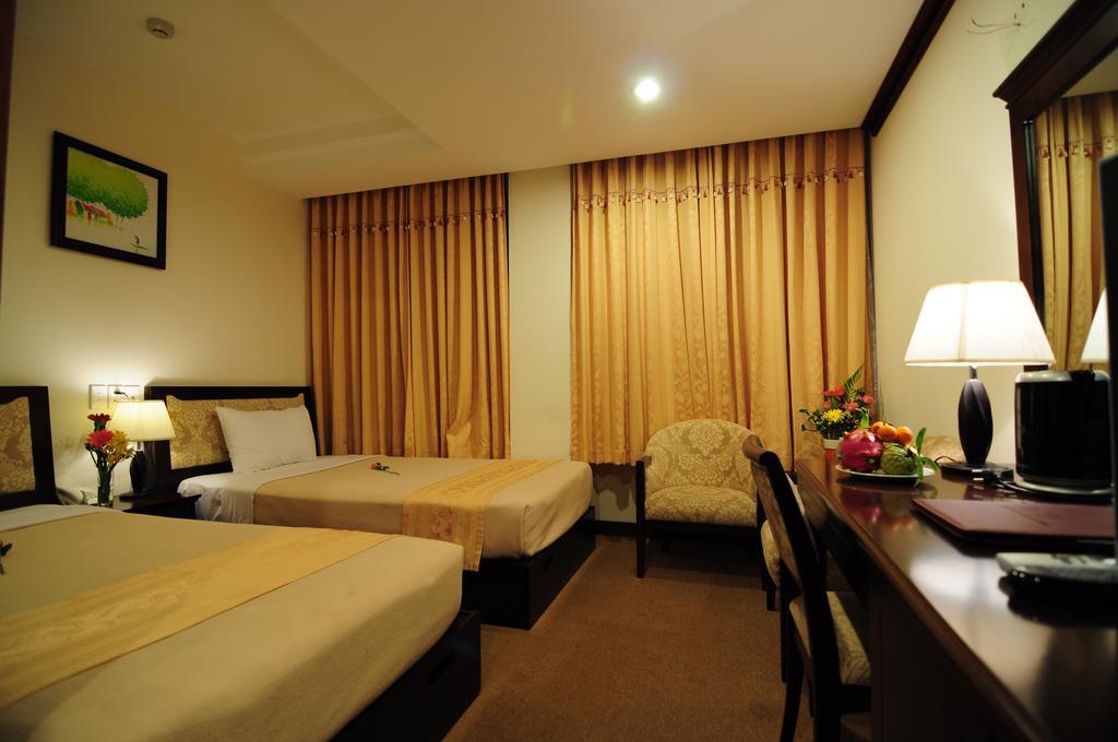 Hotel Dong Kinh
