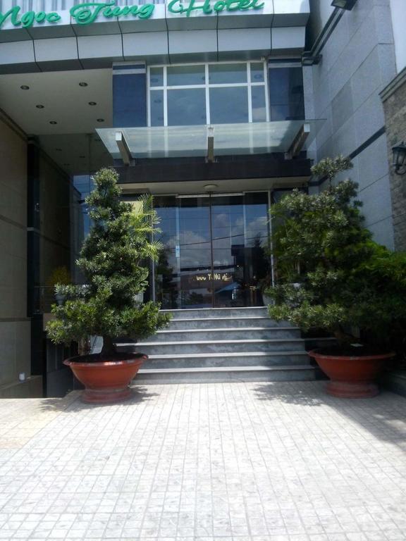 Ngoc Tung Riverside Hotel