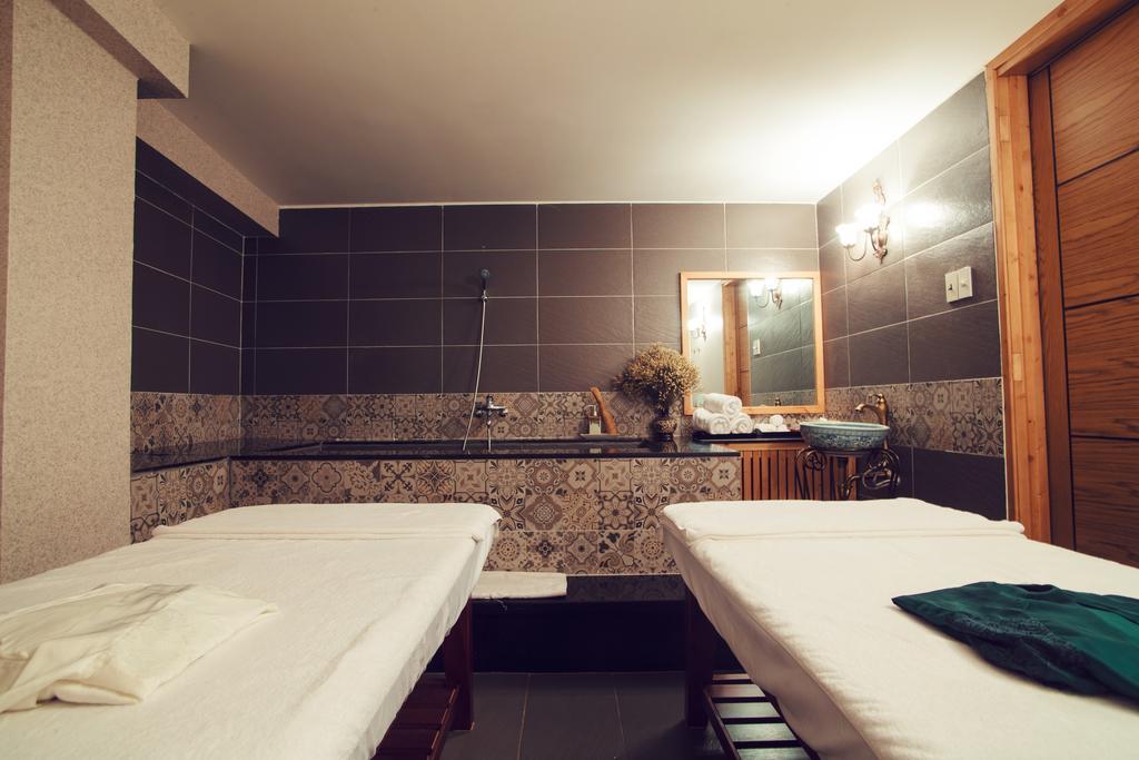 Asian Ruby Boutique Bui Thi Xuan Hotel 2*