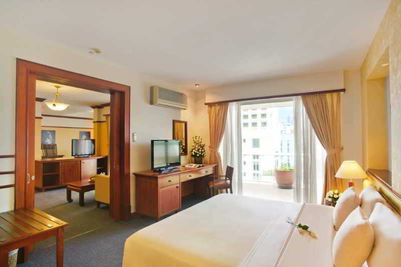 Bong Sen Saigon 3*