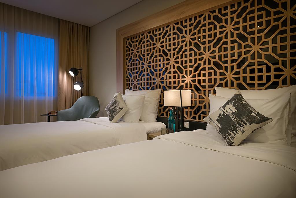 C Central Hotel Bui Vien