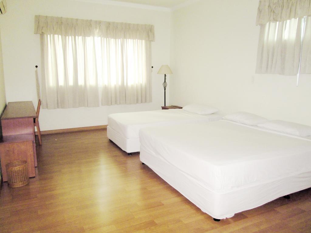 Apartment Hills Serviced