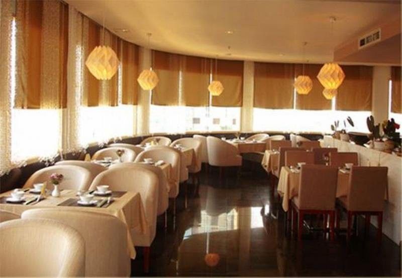 Hotel Palace Saigon 4*