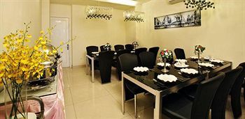 Golden Star Hotel