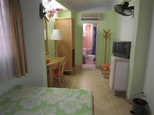 Spring House Saigon Park Hotel 3*
