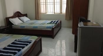Hotel Violet Star And