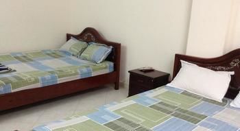Hotel Violet Star And