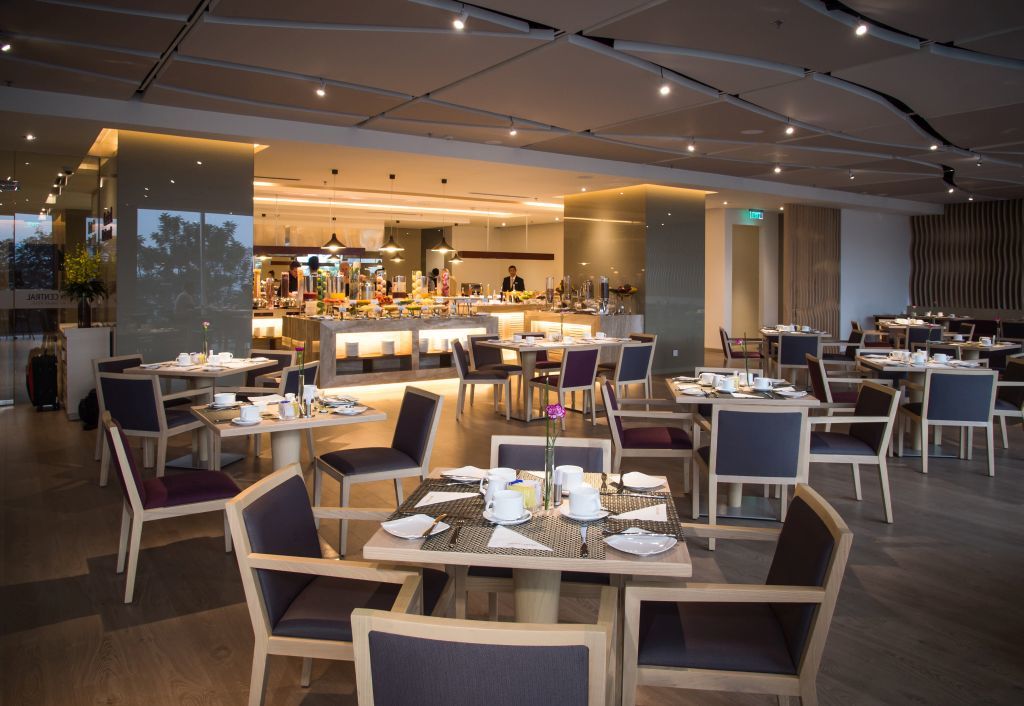 Hotel Liberty Saigon Riverside 4*