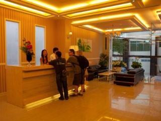 Hotel Dyn Opera 3*