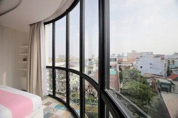 Lief Saigon Hotel