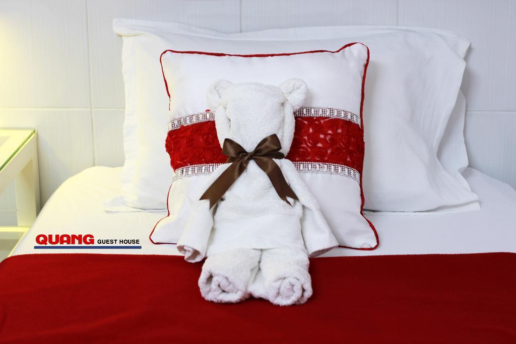 Quang Saigon Hotel- 40-7 Bui Vien-walking Street Guest house Ho Chi Minh City