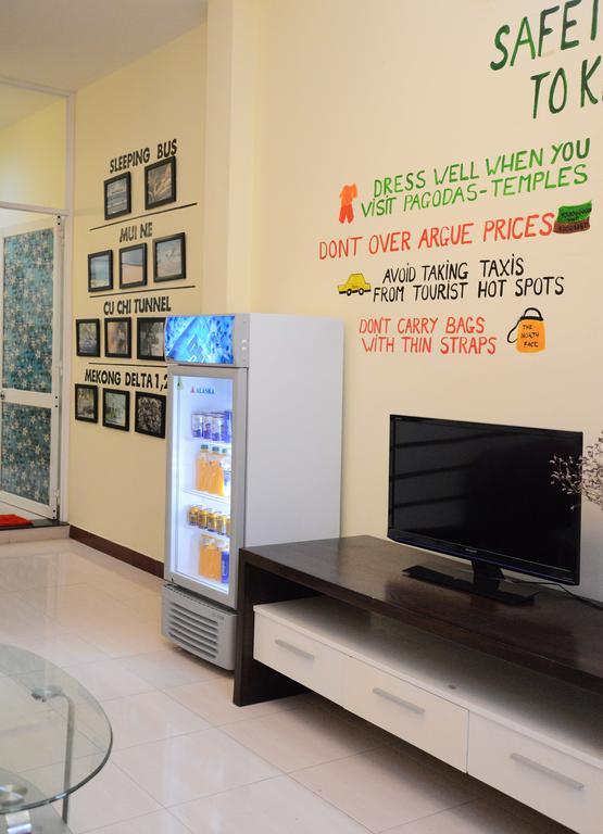 Hostel Snow House *