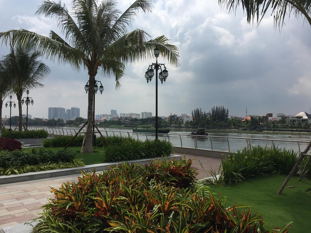 Căn hộ Cherry Homeapart Vinhomes Park