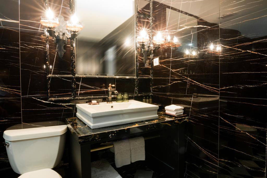 A&em Signature 4* Ho Chi Minh City