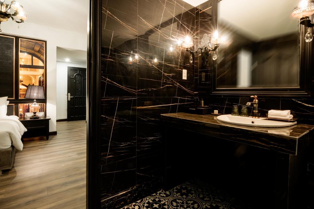 A&em Signature Hotel 4*