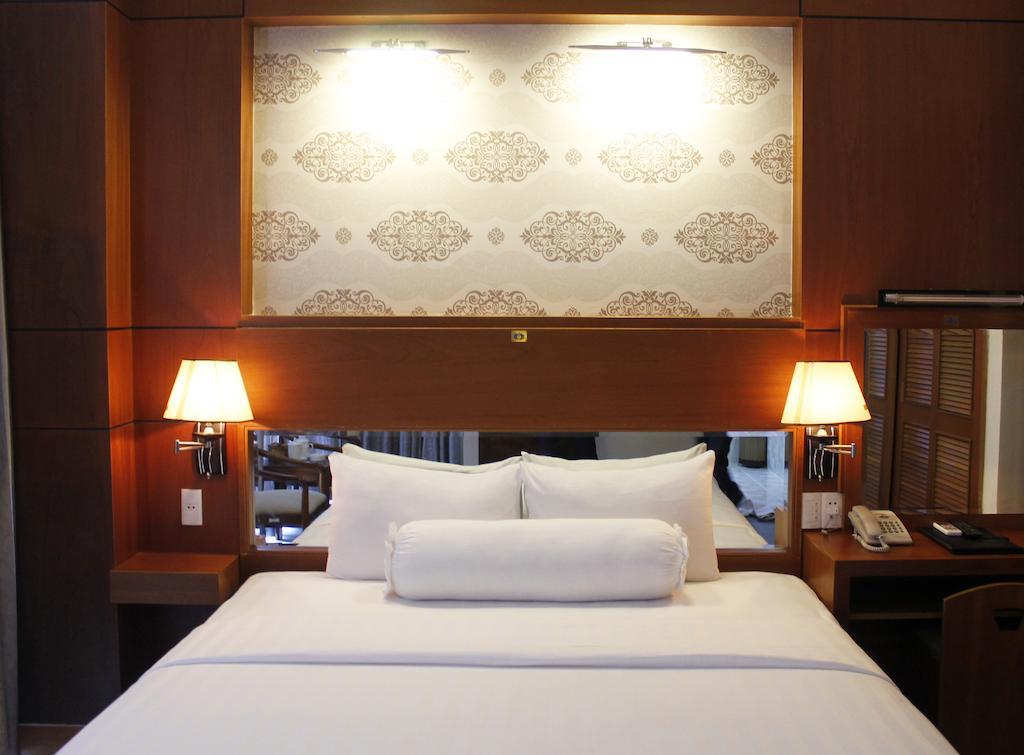 Ngoc Tung Riverside Hotel 2*