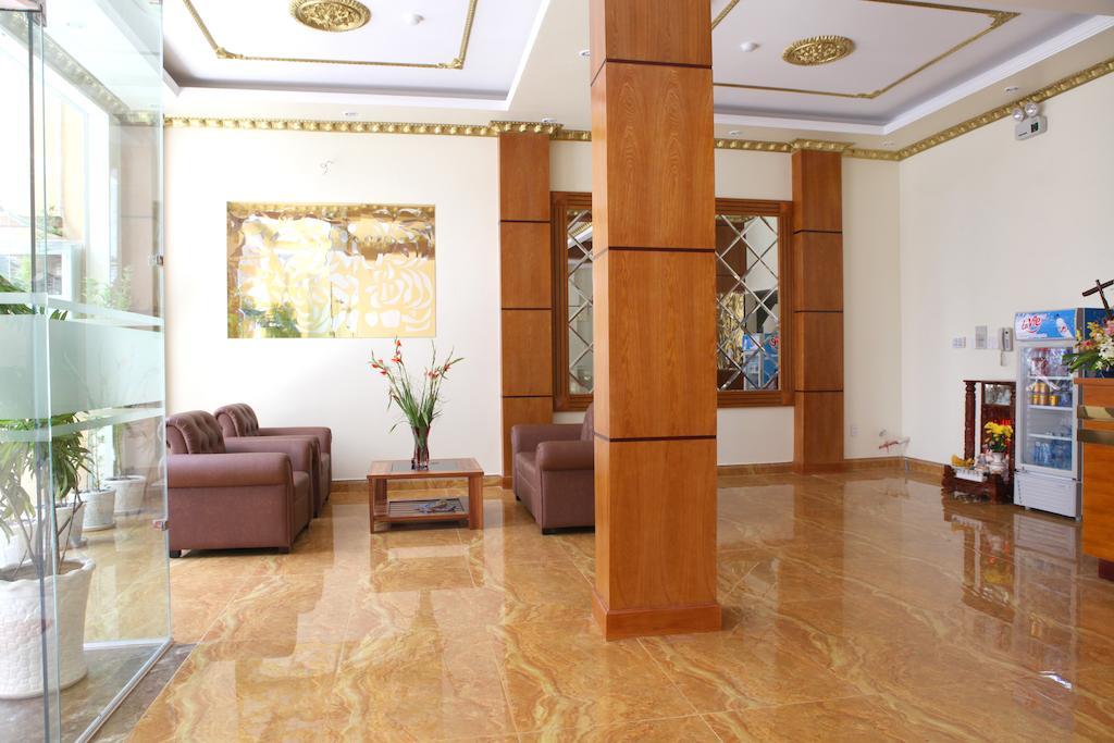 Hotel Linh Dan 2*