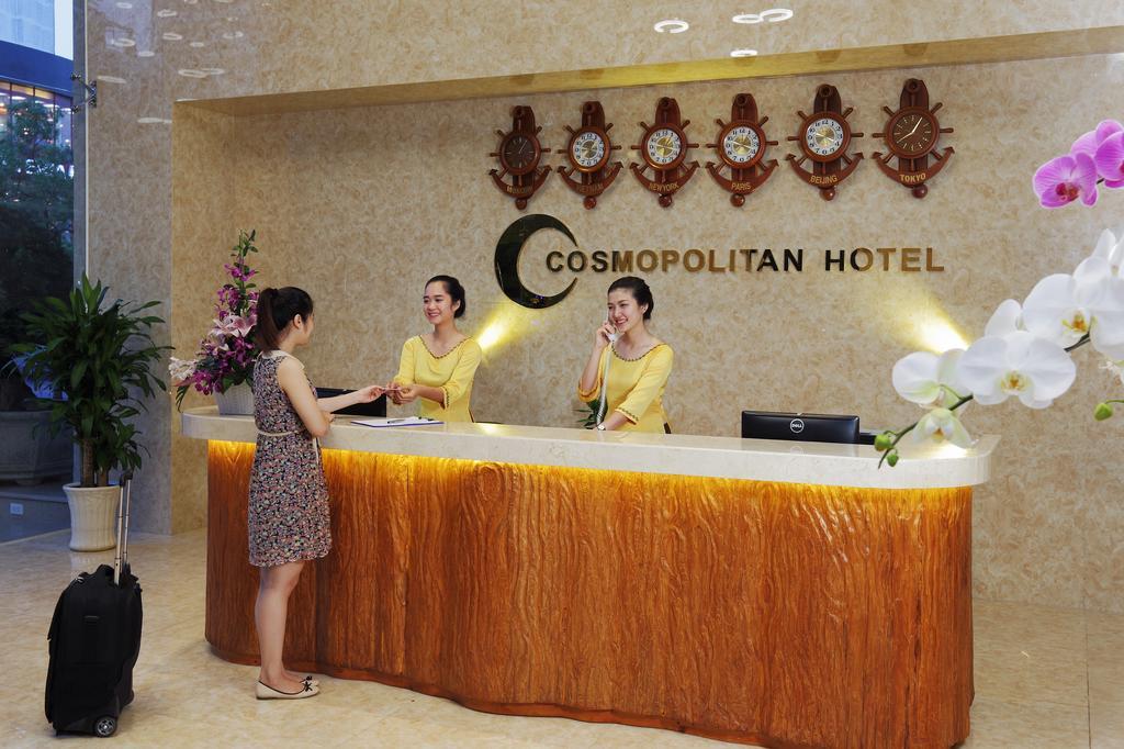 Cosmopolitan 3*