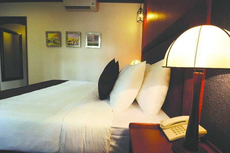 Asian Ruby Boutique Bui Thi Xuan Hotel 2*