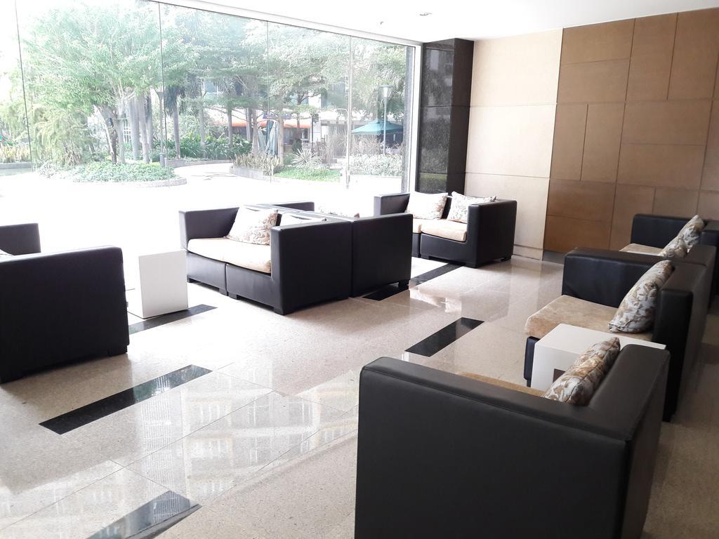 Apartment Bluesky Serviced Airport Plaza Ho Chi Minh City