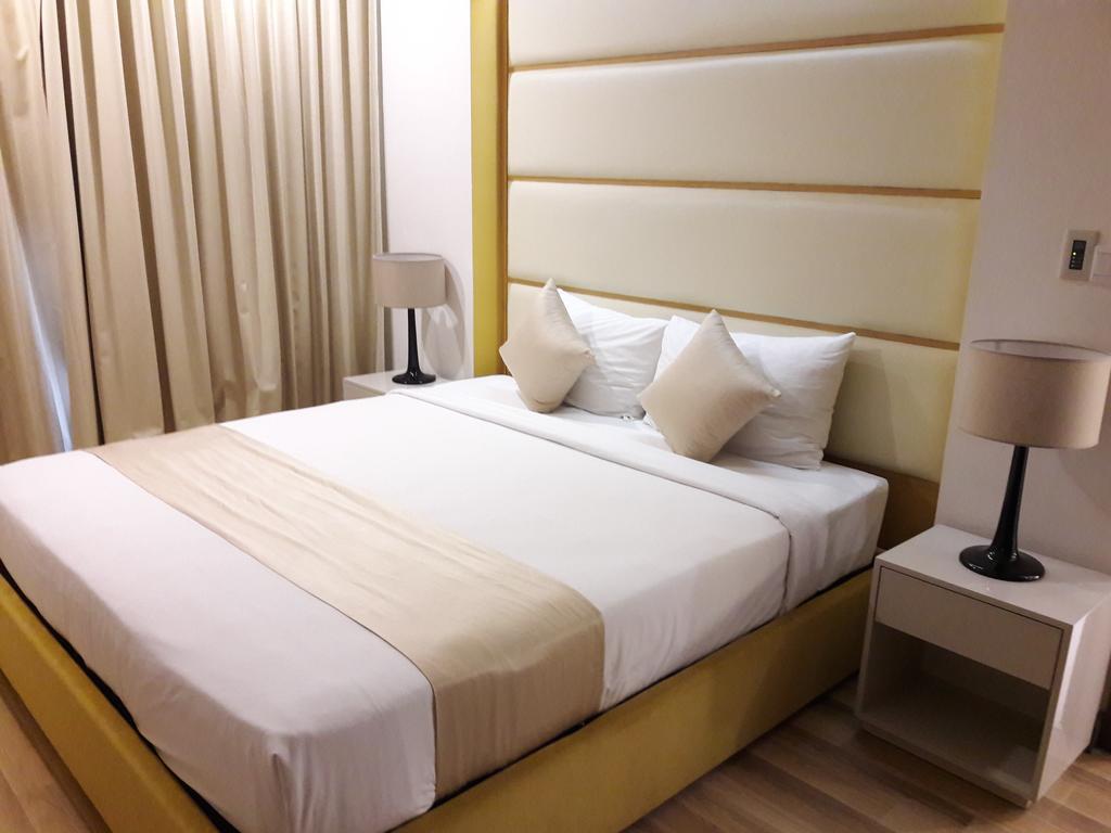 Bluesky Serviced Airport Plaza * Ho Chi Minh City